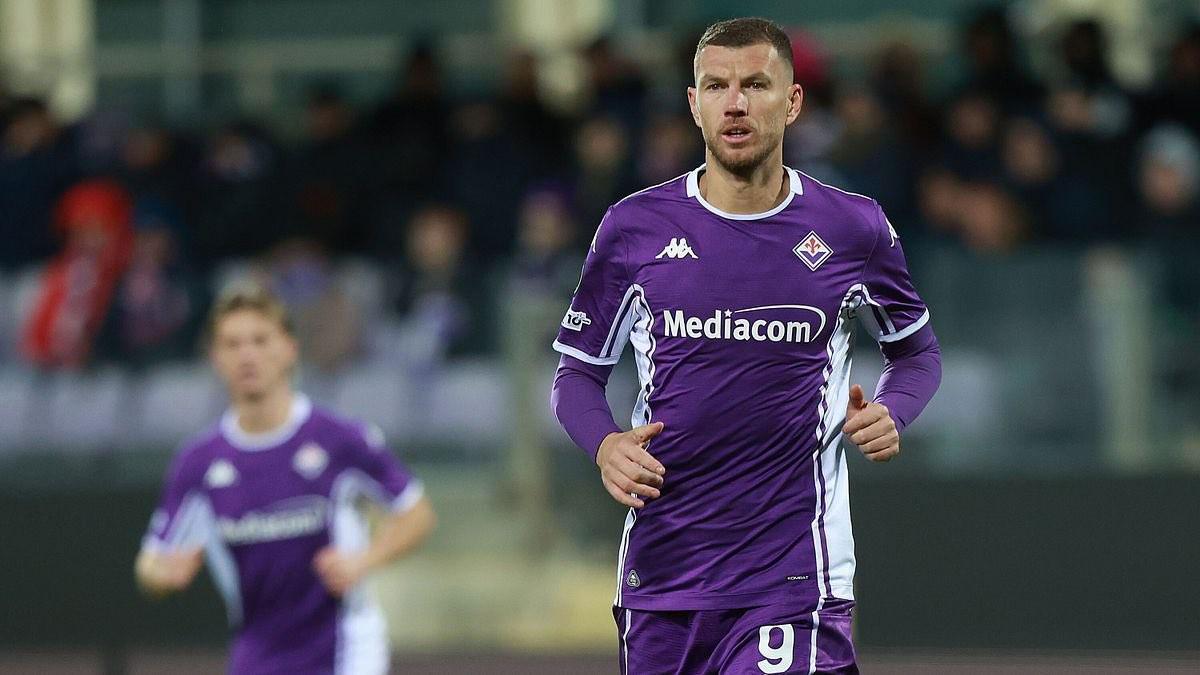 斯基拉：哲科今晚到德国，明天接受沙尔克体检并正式签约